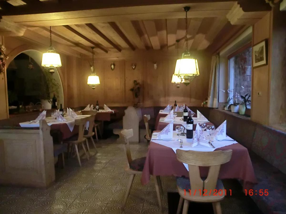 Albergo Somont Ортізеї Екстер'єр фото